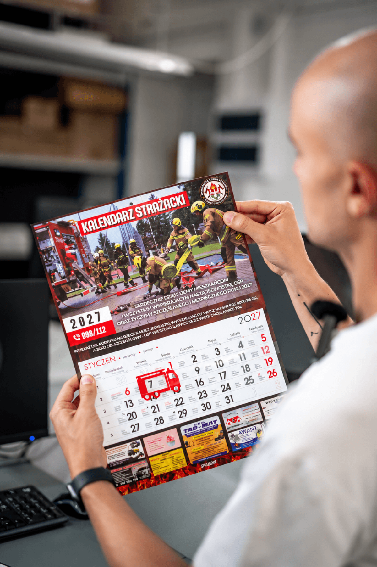 Kalendarze strażackie z własnymi zdjęciami i wizytówkami sponsorów